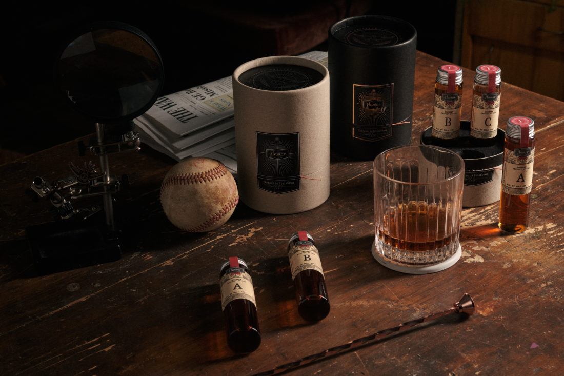 Gin Sales Shop -Gin Sales Shop Flaviar Tasting Box Dark 1100x733 1